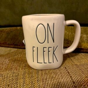Rae Dunn - On Fleek ☕️